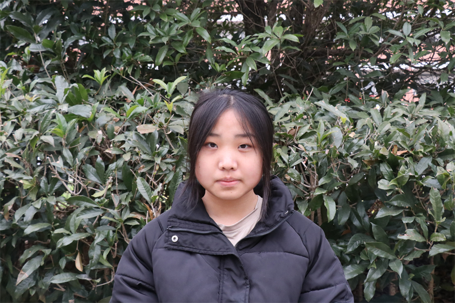 22高考三好学生洪继花.JPG
