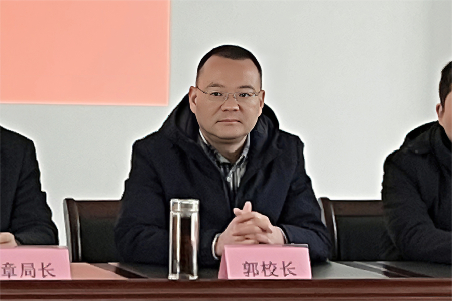 微信图片_20250217203134_副本.jpg